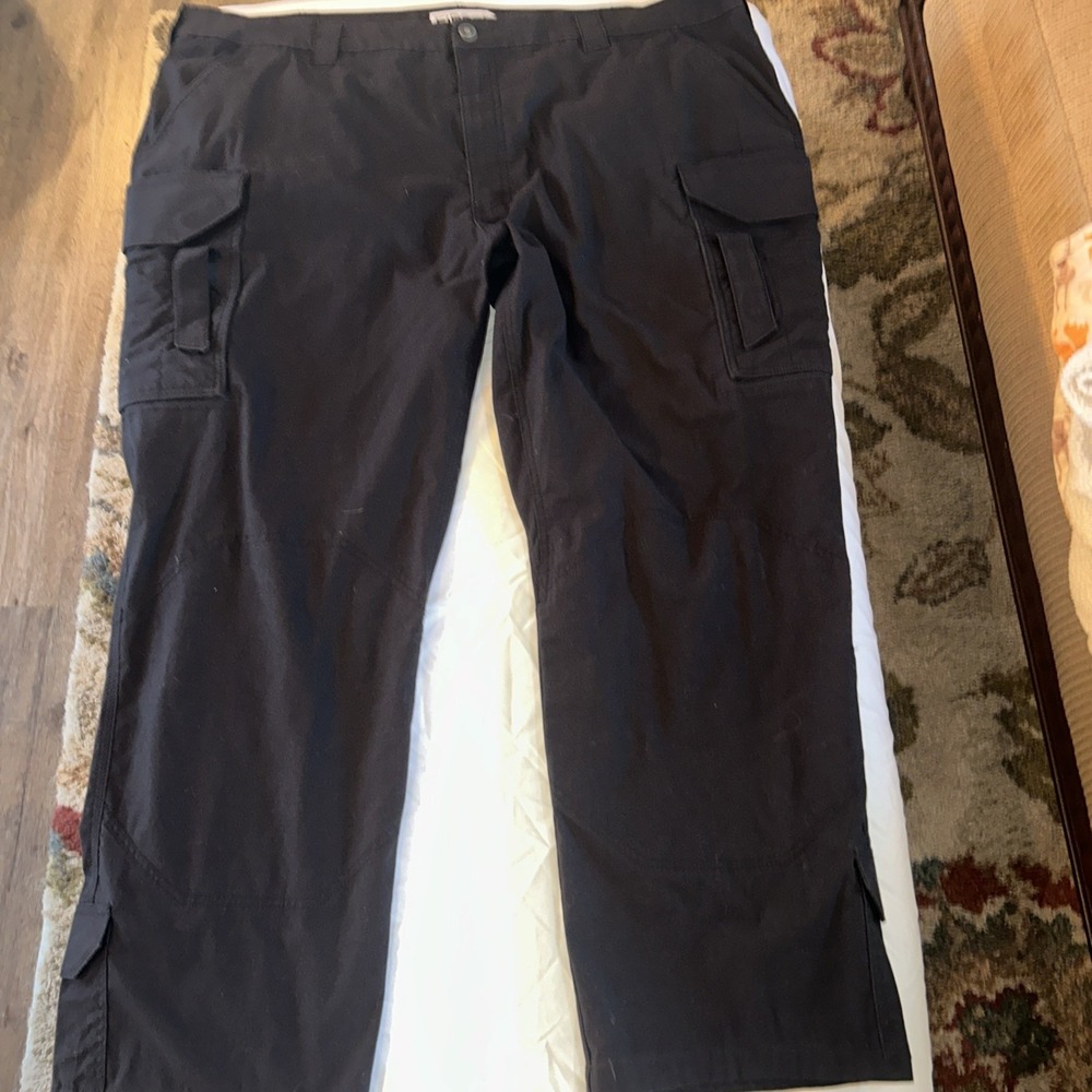 First Tactical Size 48x30 Black